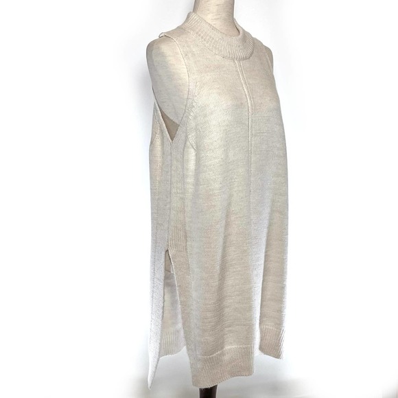 ASTR The Label Tunic Sweater Womens Sz LG Cream Sleeveless Mock Neck Side Slits - Picture 5 of 9